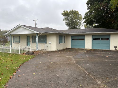 300 Falls Park Dr, Pendleton, IN, 46064-1007 | Card Image