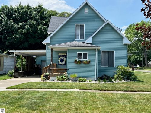 831 N River Ave, Alma, MI, 48801-1250 | Card Image