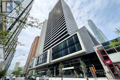 510 - 20 Edward St, Condo with 3 bedrooms, 2 bathrooms and null parking in Toronto ON | Image 1