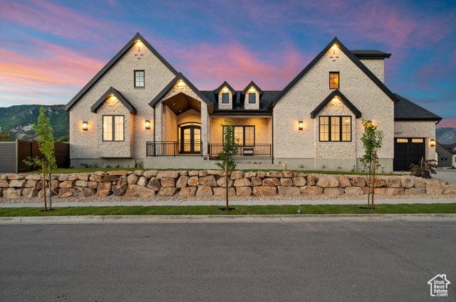 Canyon Edge Cir, Draper, UT 84020