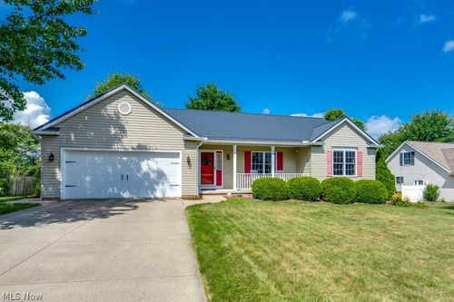 1075 Lanedale St Nw, Massillon, OH, 44647-8601 | Card Image