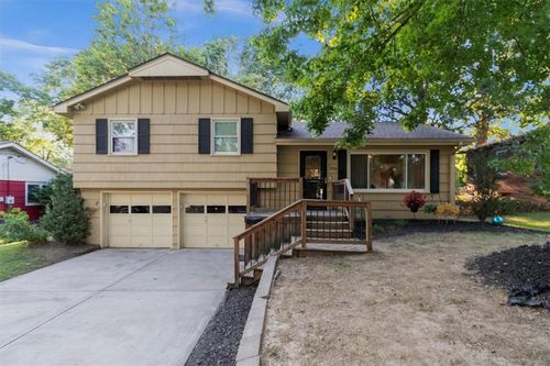 7906 Appleton Ave, Raytown, MO, 64138-2239 | Card Image