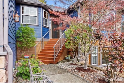 1140 Matterhorn Loop, Camano Island, WA, 98282-8370 | Card Image