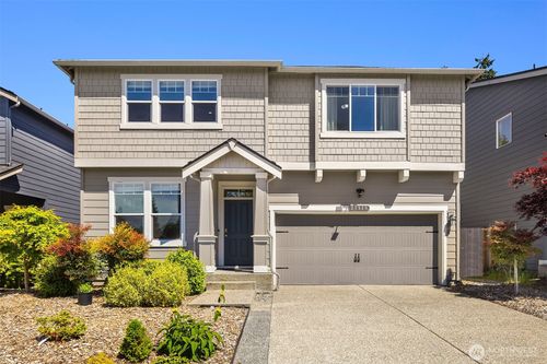 27920 15th Ave S, Federal Way, WA, 98003-6105 | Card Image