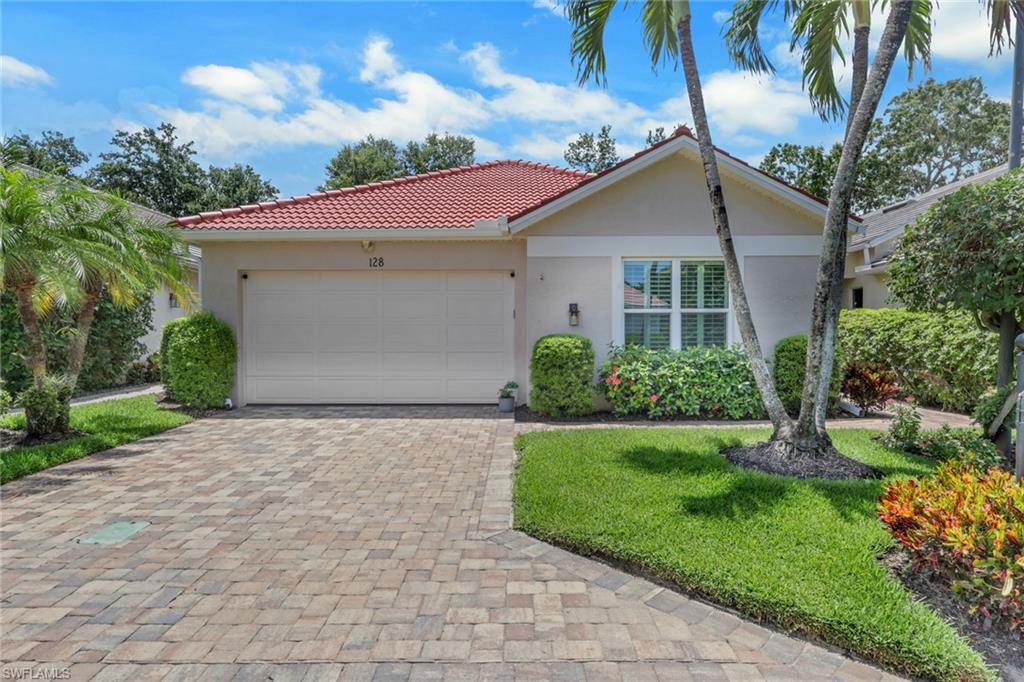 Residential in NAPLES