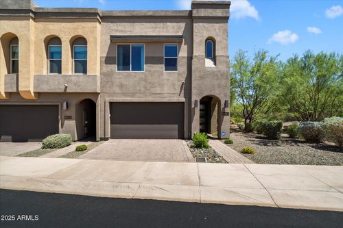7508 E Via De Luna Dr, Scottsdale, AZ, 85255-5080 | Card Image