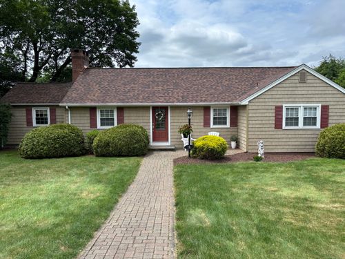 28 Valerie Ln, Danbury, CT, 06811-4962 | Card Image