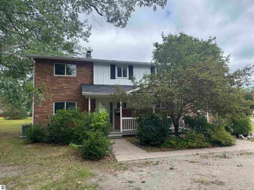 b-9316 Maryland Street, Oscoda, MI, 48750 | Card Image