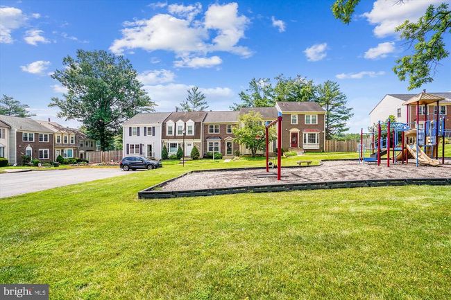 5521 Lakewhite Ct, Townhouse with 3 bedrooms, 4 bathrooms and null parking in FAIRFAX VA | Image 41