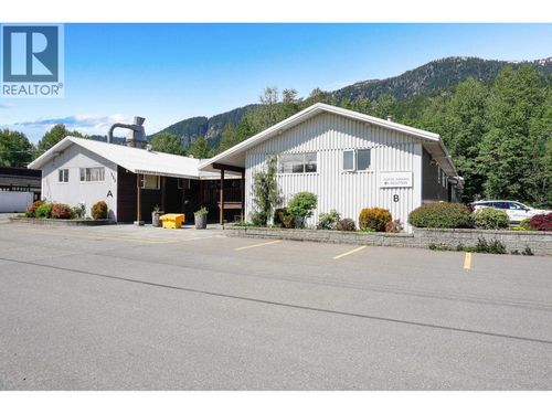 b-322 Industrial Ave, Kitimat, BC, V8C2E9 | Card Image