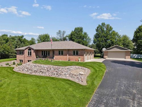 1426 Grant Street, LAWRENCE, WI, 54115 | Card Image