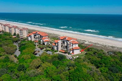 217/218 Sandcastles Court, Condo with 2 bedrooms, 2 bathrooms and null parking in Fernandina Beach FL | Image 1