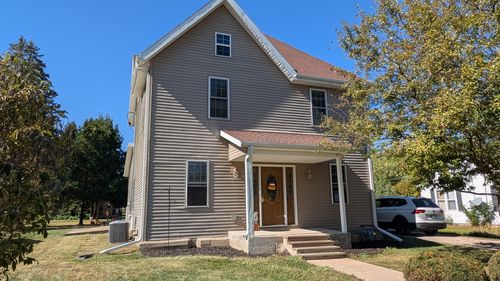 606 S 2nd Ave, FORRESTON, IL, 61030-9520 | Card Image