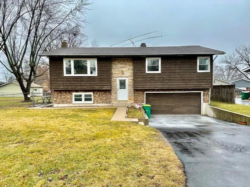 25640 Glade Dr, Lake Villa, IL, 60046-7255 | Card Image