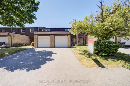 46-81 Brookmill Blvd, Scarborough, ON, M1W2L5 | Card Image