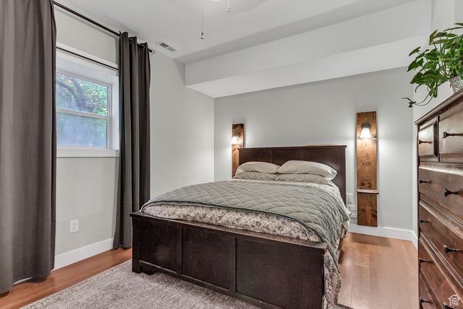 Basement bedroom | Image 30