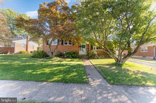 641 N 67th St, HARRISBURG, PA, 17111-4512 | Card Image