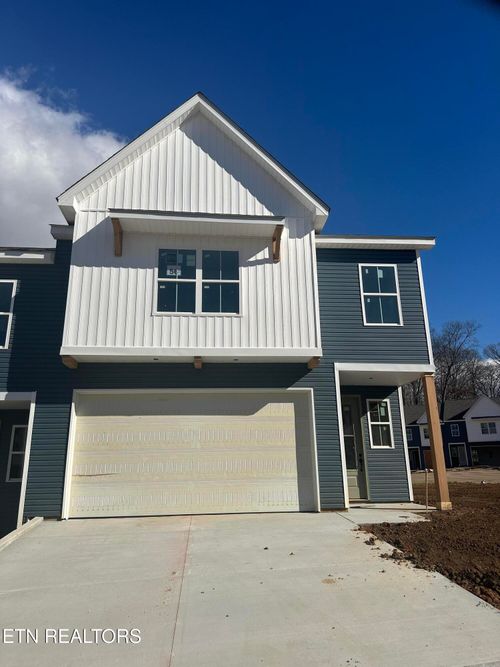 1718 Lateglow Way, Knoxville, TN, 37931 | Card Image