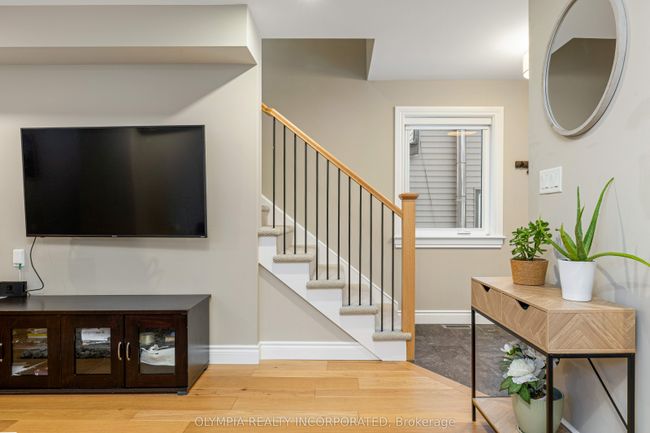 576 Macdonnell St, House other with 3 bedrooms, 3 bathrooms and 2 parking in Kingston ON | Image 18