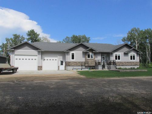 214 Hillside Drive, Tobin Lake, SK, S0E1E0 | Card Image