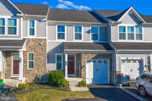 1517 Emily Ct, HATFIELD, PA, 19440-3504 | Card Image