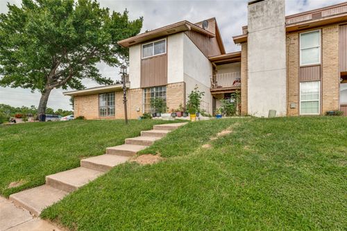 202-1402 S Carrier Pkwy, Grand Prairie, TX, 75051-2864 | Card Image