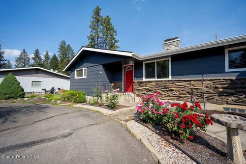 307 Woodland Dr, Pinehurst, ID, 83850-8711 | Card Image