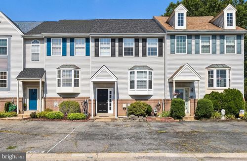 4 Winton Ln, NEWARK, DE, 19702-4271 | Card Image