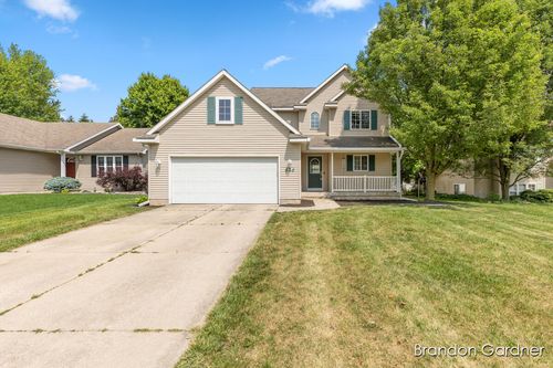 626 Lasalle Ave, Walker, MI, 49534-3548 | Card Image