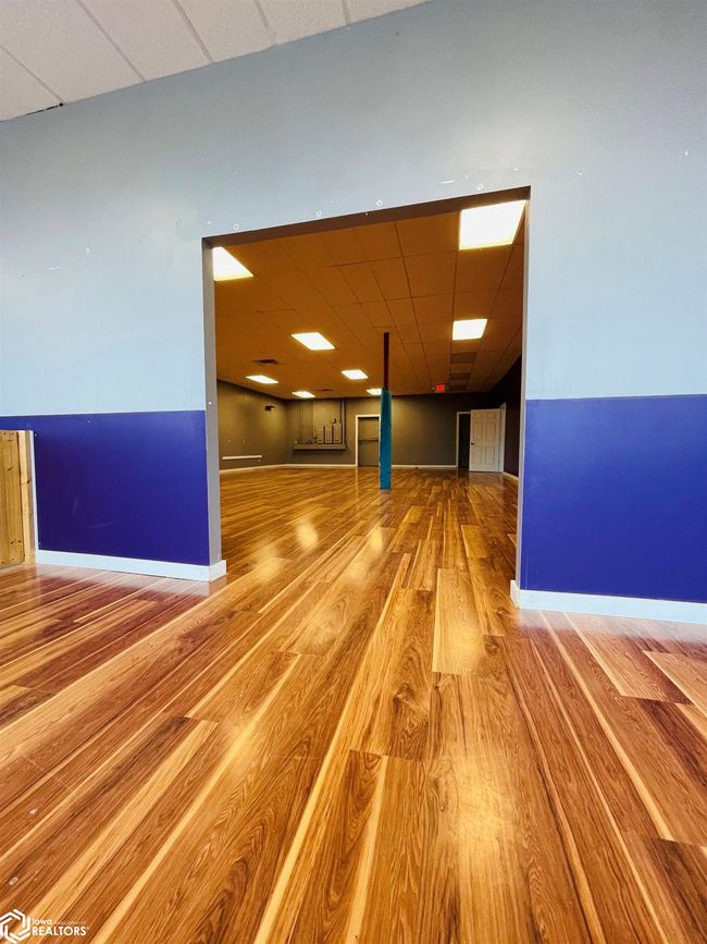 1701 N Broadway St, Home with 0 bedrooms, 0 bathrooms and null parking in Red Oak IA | Image 4