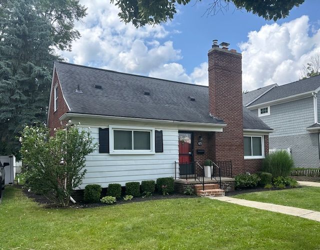 Coolidge Rd, Birmingham, MI 48009