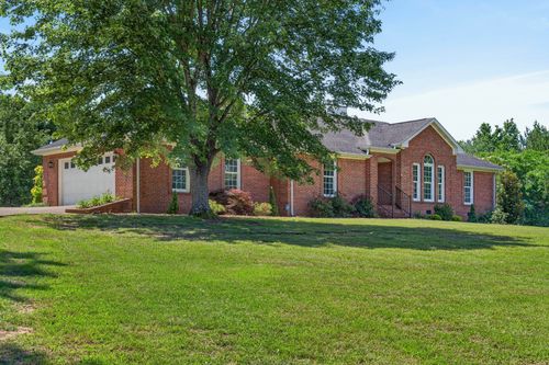 108 N Scenic Shore Dr, Dover, TN, 37058-3327 | Card Image