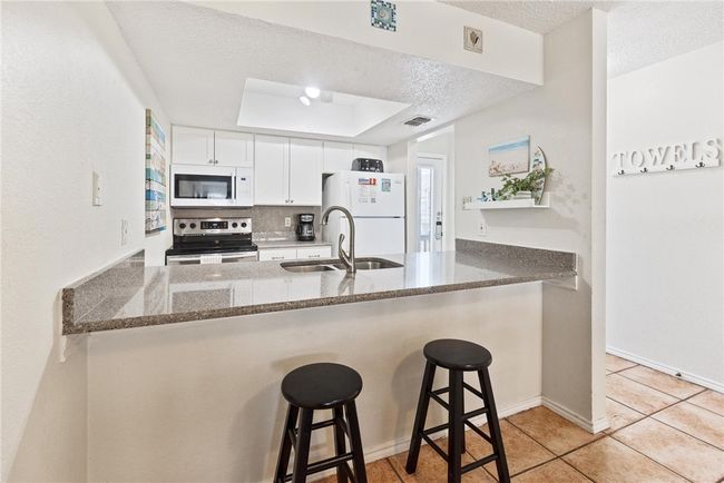 UNIT-236 - 14802 Windward Dr, Condo with 2 bedrooms, 3 bathrooms and null parking in Corpus Christi TX | Image 11