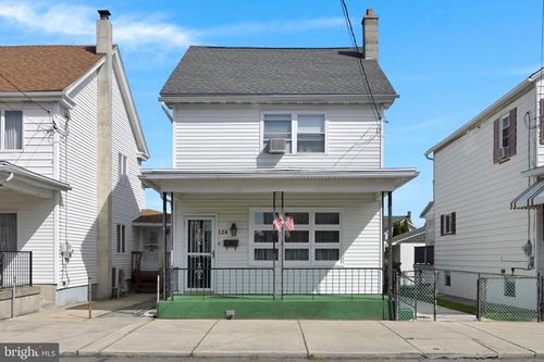 124 E Hazard St, SUMMIT HILL, PA, 18250-1210 | Card Image