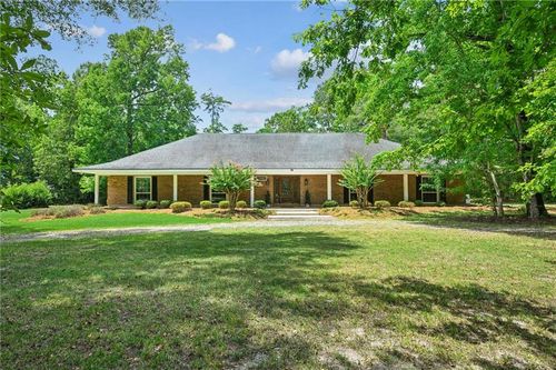 1743 Goodyear Dr, Bogalusa, LA, 70427-4020 | Card Image