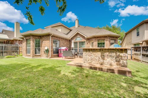 4940 Paddock Dr, Fort Worth, TX, 76244-6139 | Card Image