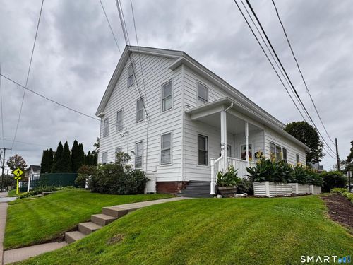 104 High St, Enfield, CT, 06082-3532 | Card Image