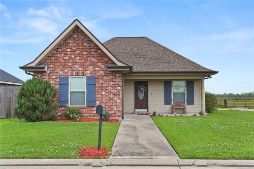 191 Darwen Dr, Raceland, LA, 70394-3623 | Card Image