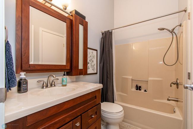 Bathroom 2-Hollywood Bath | Image 36