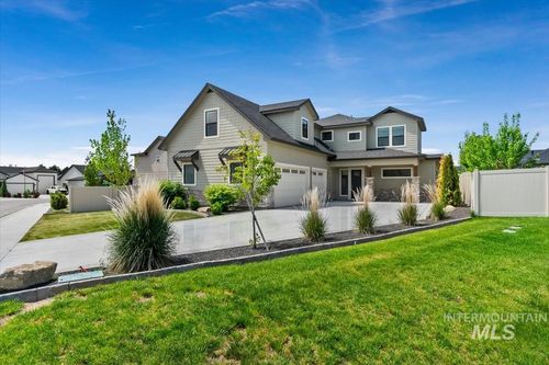 2943 N Sun City Ave, Star, ID, 83669-6399 | Card Image