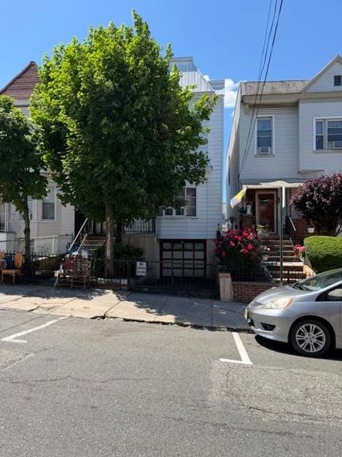 1315 10th St, North Bergen, NJ, 07047 | Card Image