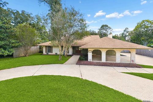 11636 Mollylea Dr, Baton Rouge, LA, 70815-6152 | Card Image