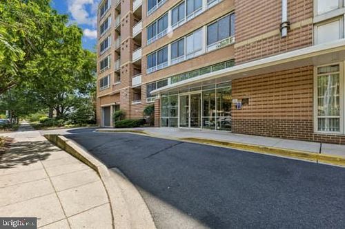525-350 G St Sw, WASHINGTON, DC, 20024-3129 | Card Image