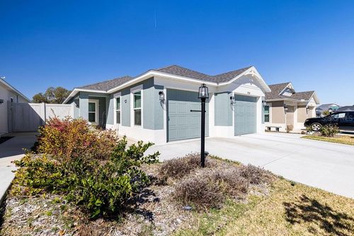 1520 Sophie St, The Villages, FL, 32163 | Card Image