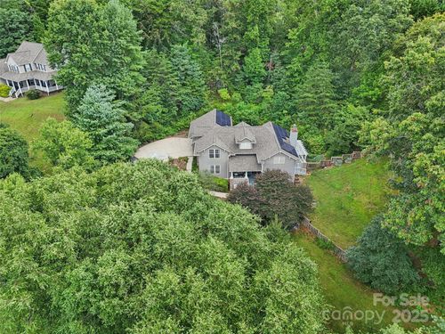 202 Farm Valley Ct, Weaverville, NC, 28787-8252 | Card Image