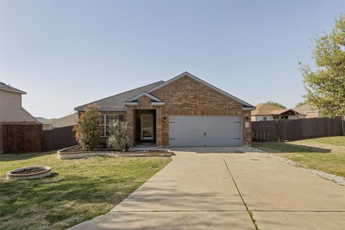 192 Buffalo Ridge Dr, Newark, TX, 76071-4345 | Card Image