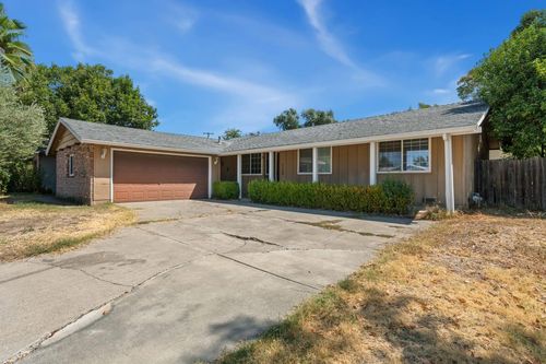 5128 Diablo Dr, Sacramento, CA, 95842-2855 | Card Image