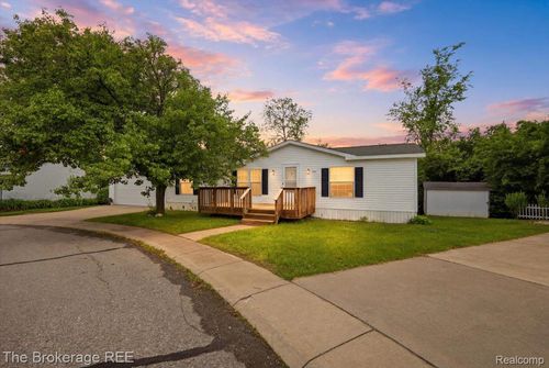 2500 Mann Lot 332 Road, Independence Charter Township, MI, 48346 | Card Image