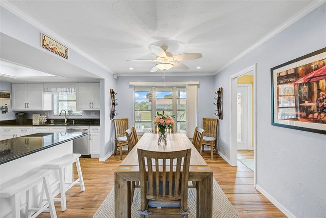 308 Matisse Cir E, House other with 3 bedrooms, 2 bathrooms and null parking in NOKOMIS FL | Image 10