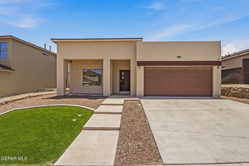 12580 Arrow Weed Dr, El Paso, TX, 79928-5866 | Card Image